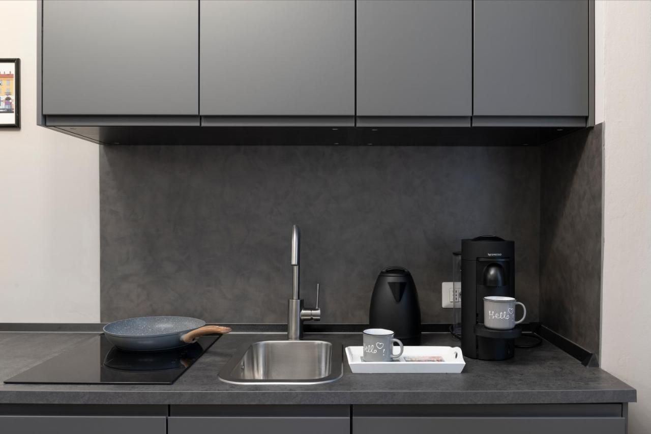 Super Modern And Design Apartment, A Due Passi Dai Navigli Milão Exterior foto